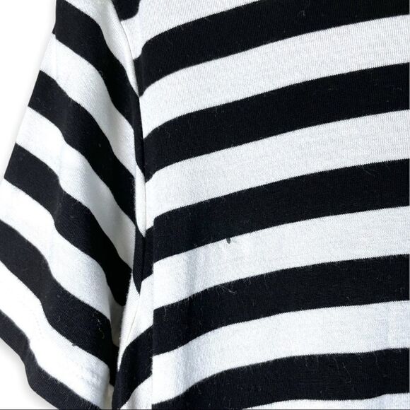Striped Bow Tie Hem Round Neck T Shirt - Picture 8 of 8